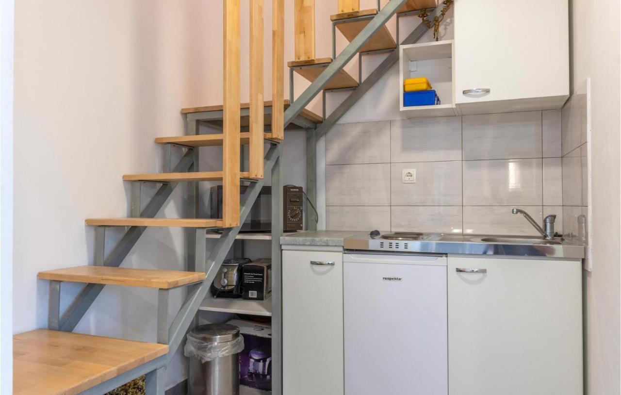 Gorgeous Apartment In Omis With Kitchen Εξωτερικό φωτογραφία