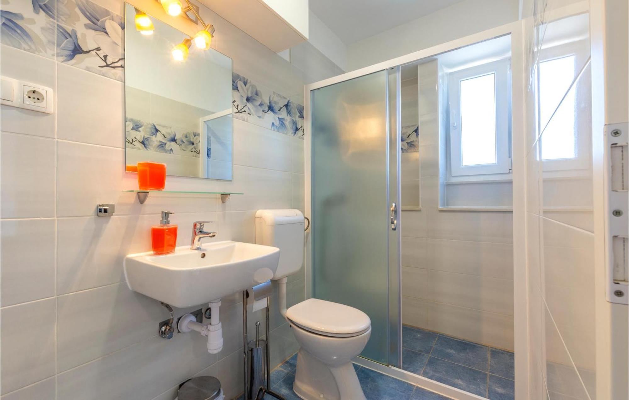 Gorgeous Apartment In Omis With Kitchen Εξωτερικό φωτογραφία
